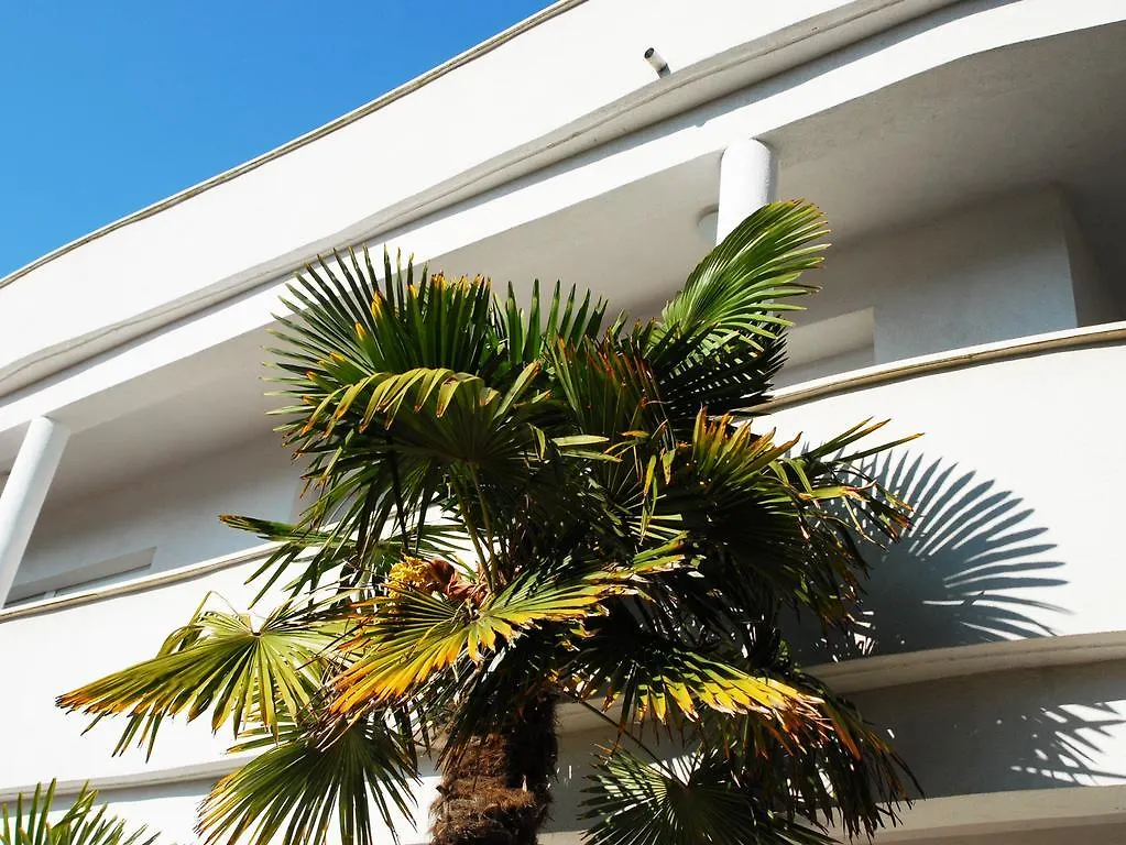 Apartment Klara II Pula 0*,  Croatia